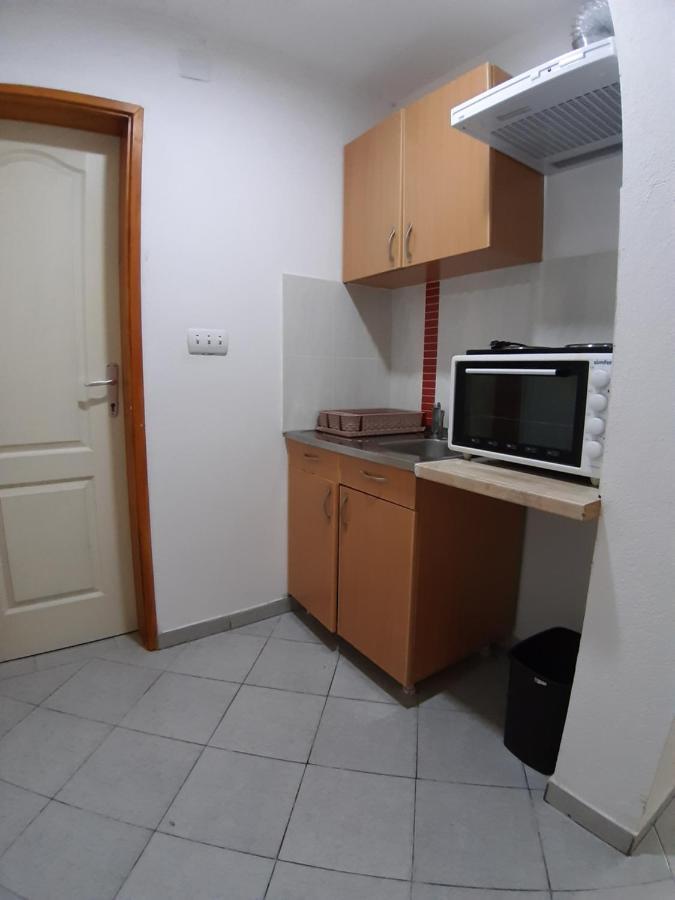 Apartments Snezana Бар Экстерьер фото
